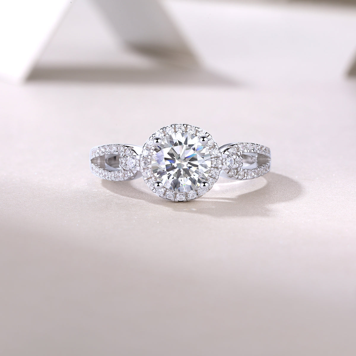 Know Your Heart - A 1-carat Top-quality Moissanite S925 Silver Platinum-plated Diamond Wedding Ring Can Be Tested With A Diamond Pen